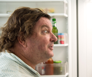 Perché ho sempre fame? La verità biochimica che la forza di volontà non può spiegare